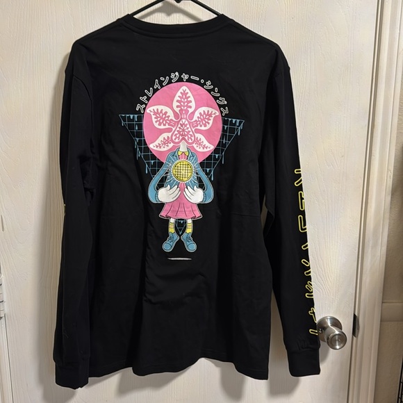 Netflix‎ Stranger Things Chogrin Elegorgon Long Sleeve T Shirt Unisex Size Large - Picture 6 of 8